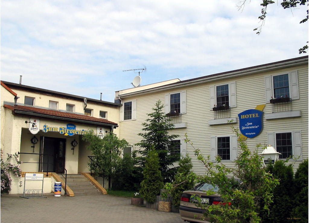 Hotel & Restaurant "Zum Firstenstein" Konigshain Buitenkant foto